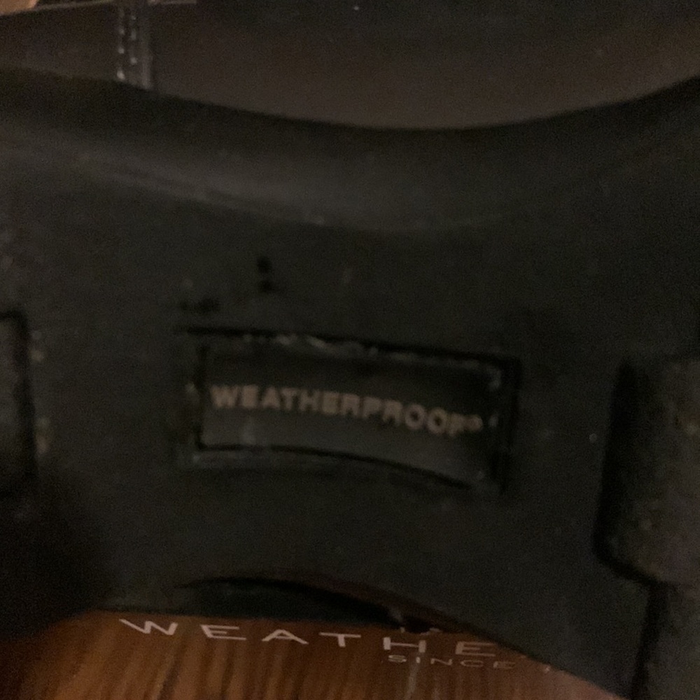 Weatherproof boots - Picture 4 of 8